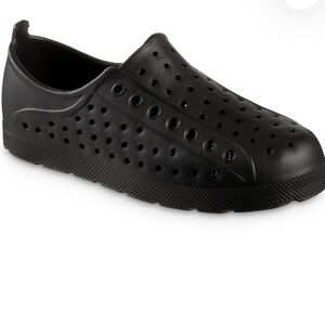 Totes Eyelet Sneaker Black Perforated Kids Slip-on shoes size 13
